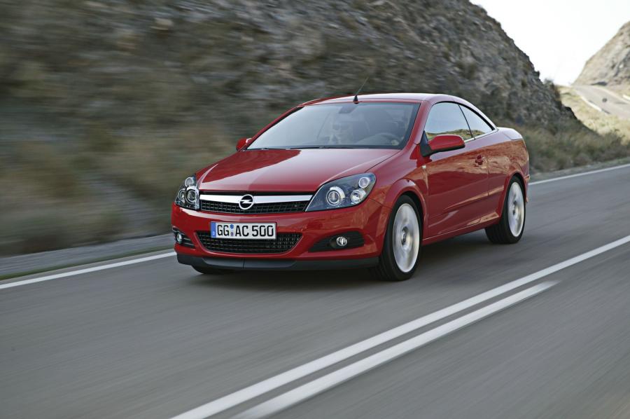  Opel Astra Twin Top 2007 года  (фото 54 из 131)